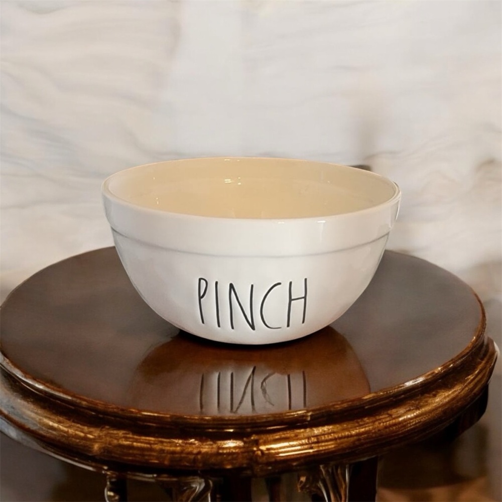 Rae Dunn Mixing Bowl - Pinch
